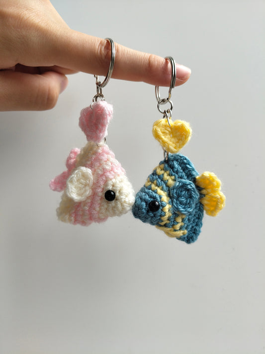Kissing Fish Keychain