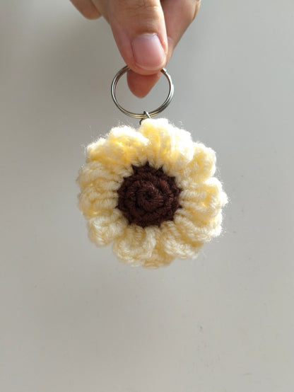 Mini Daisy Keyring