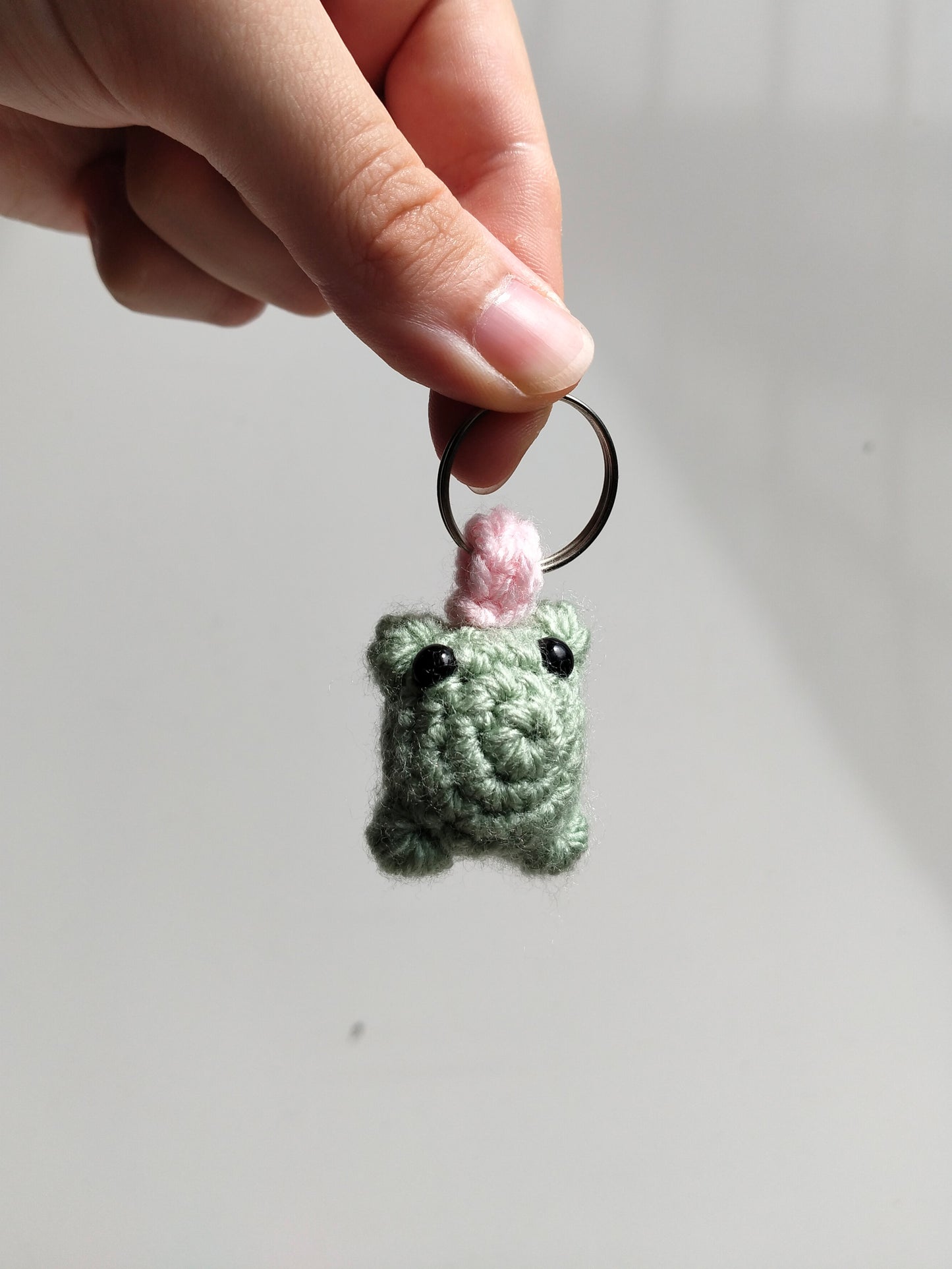 Mini Tongue Frog Keyring